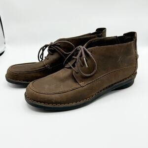 Clarks Nikki Brown Suede Comfort Lace Up Chukka Ankle Boots Size 11